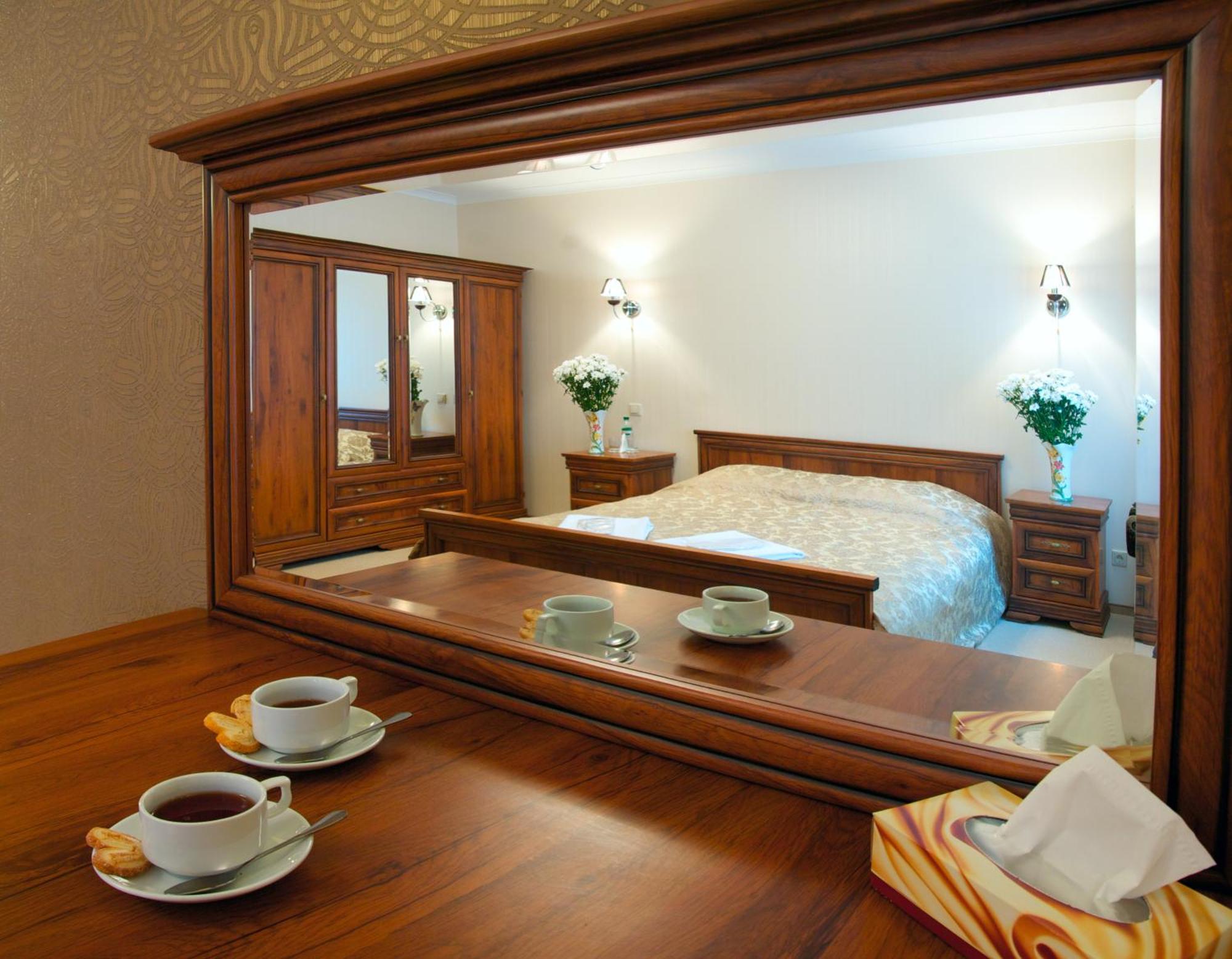 Sherwood Hotel Dolgomostiska الغرفة الصورة